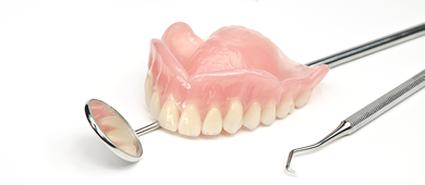 保険診療と自費診療の入れ歯の違い